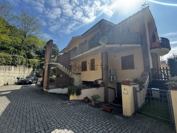 appartamento in vendita a Santa Maria a Monte in zona Montecalvoli