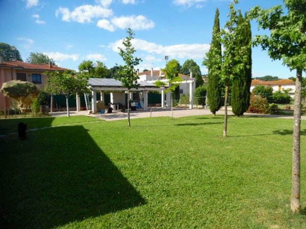 casa indipendente in vendita a Santa Maria a Monte in zona Montecalvoli