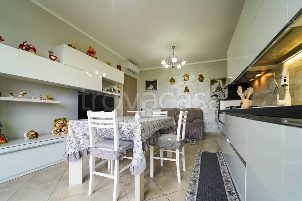 appartamento in vendita a Santa Maria a Monte