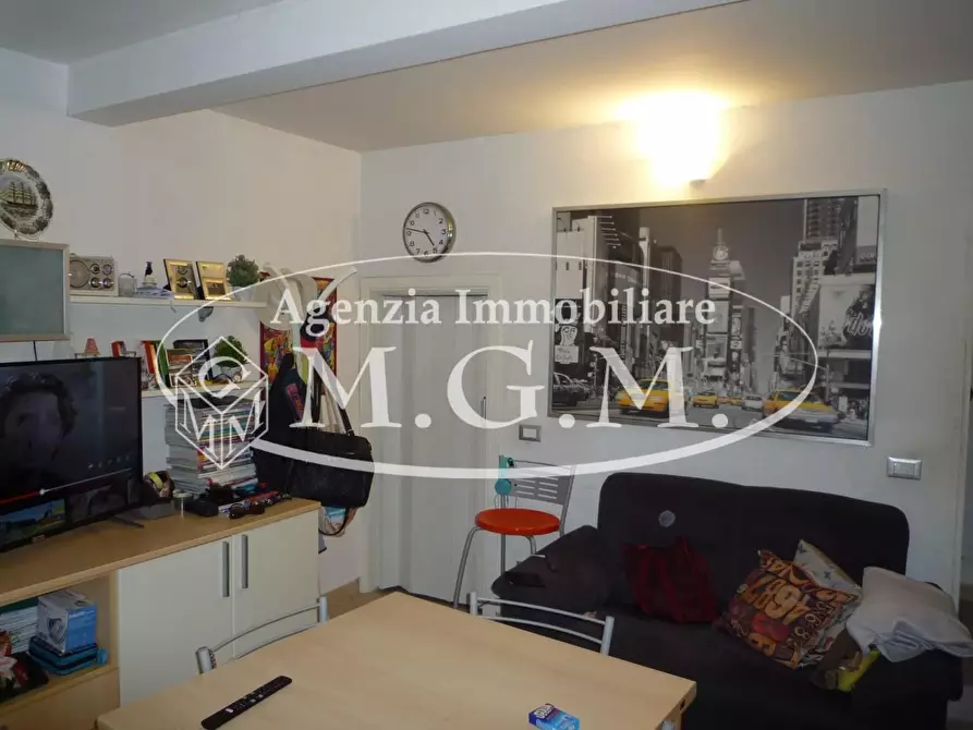 appartamento in vendita a Santa Maria a Monte in zona Cinque Case
