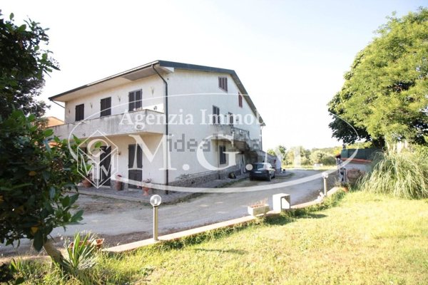 casa indipendente in vendita a Santa Maria a Monte