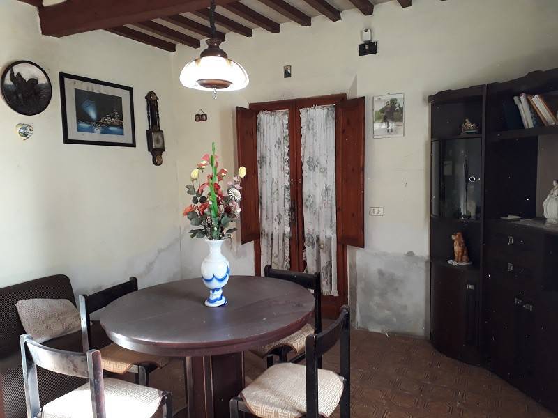 casa indipendente in vendita a Santa Maria a Monte