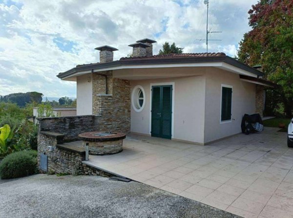 casa indipendente in vendita a Santa Maria a Monte in zona Pregiuntino