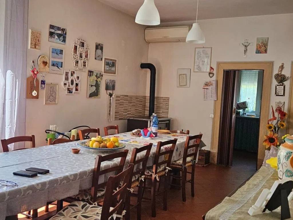 casa indipendente in vendita a Santa Maria a Monte