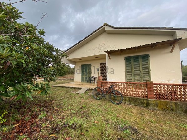 casa indipendente in vendita a Santa Maria a Monte