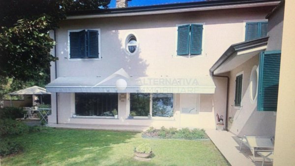 casa indipendente in vendita a Santa Maria a Monte in zona Pregiuntino