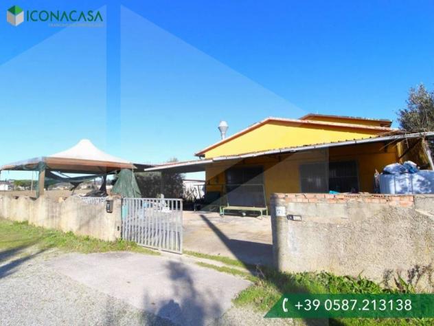 locale commerciale in vendita a Santa Maria a Monte