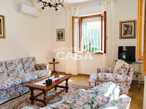 casa indipendente in vendita a Santa Maria a Monte