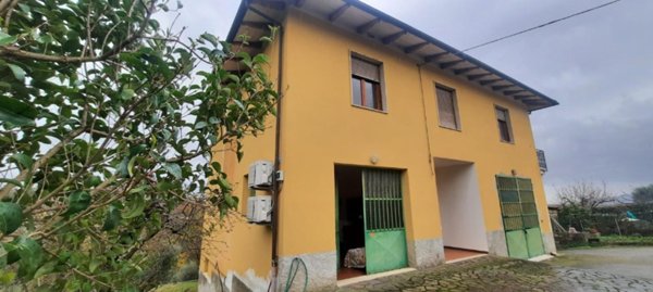 casa indipendente in vendita a Santa Maria a Monte in zona Montecalvoli