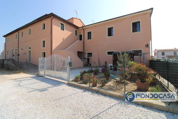 casa indipendente in vendita a Santa Maria a Monte in zona San Donato