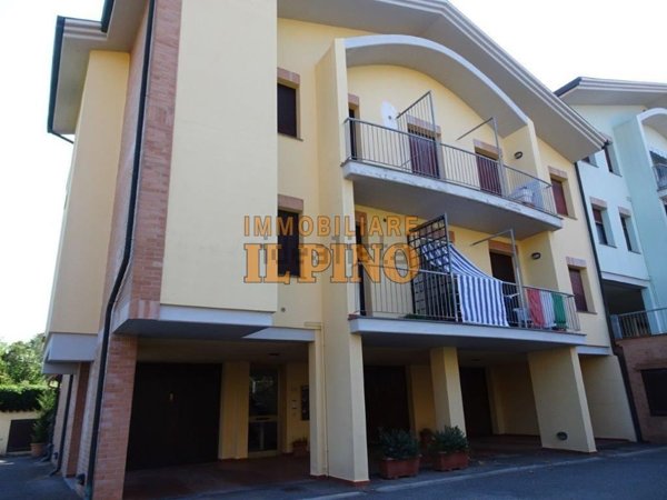 appartamento in vendita a Santa Maria a Monte in zona Montecalvoli