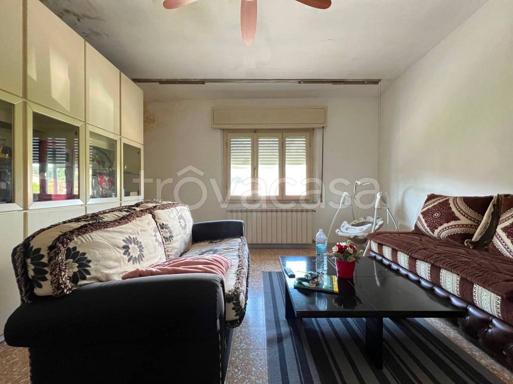appartamento in vendita a Santa Maria a Monte in zona Montecalvoli