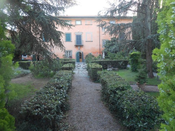 casa indipendente in vendita a Santa Maria a Monte