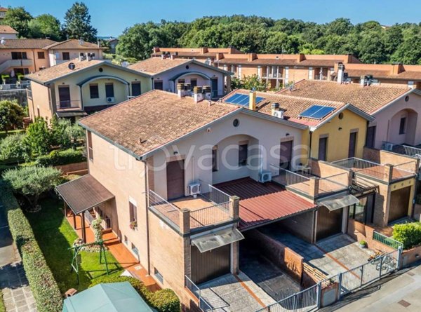 casa indipendente in vendita a Santa Maria a Monte in zona Montecalvoli
