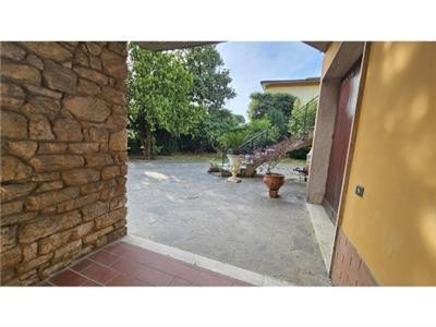 casa indipendente in vendita a Santa Maria a Monte in zona San Donato