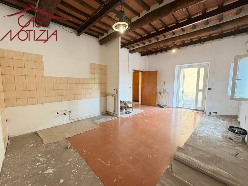 appartamento in vendita a Santa Maria a Monte in zona San Donato