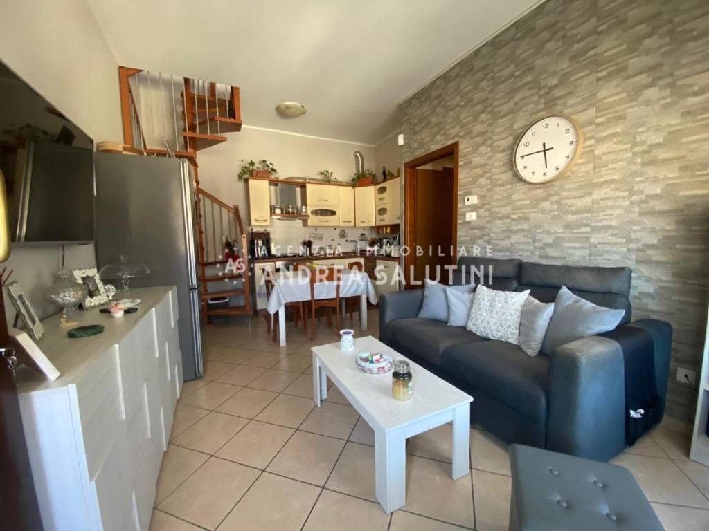 appartamento in vendita a Santa Maria a Monte