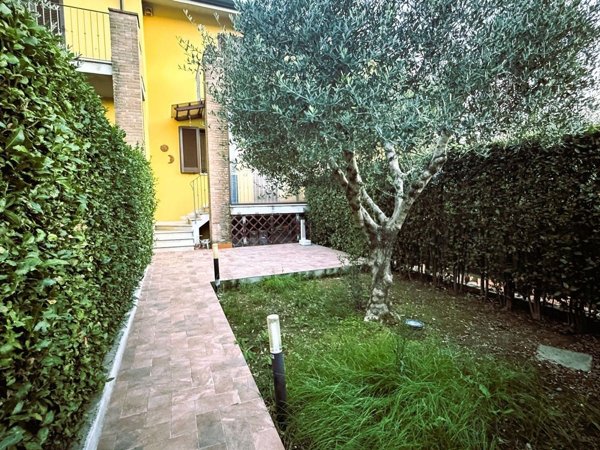 casa indipendente in vendita a Santa Maria a Monte