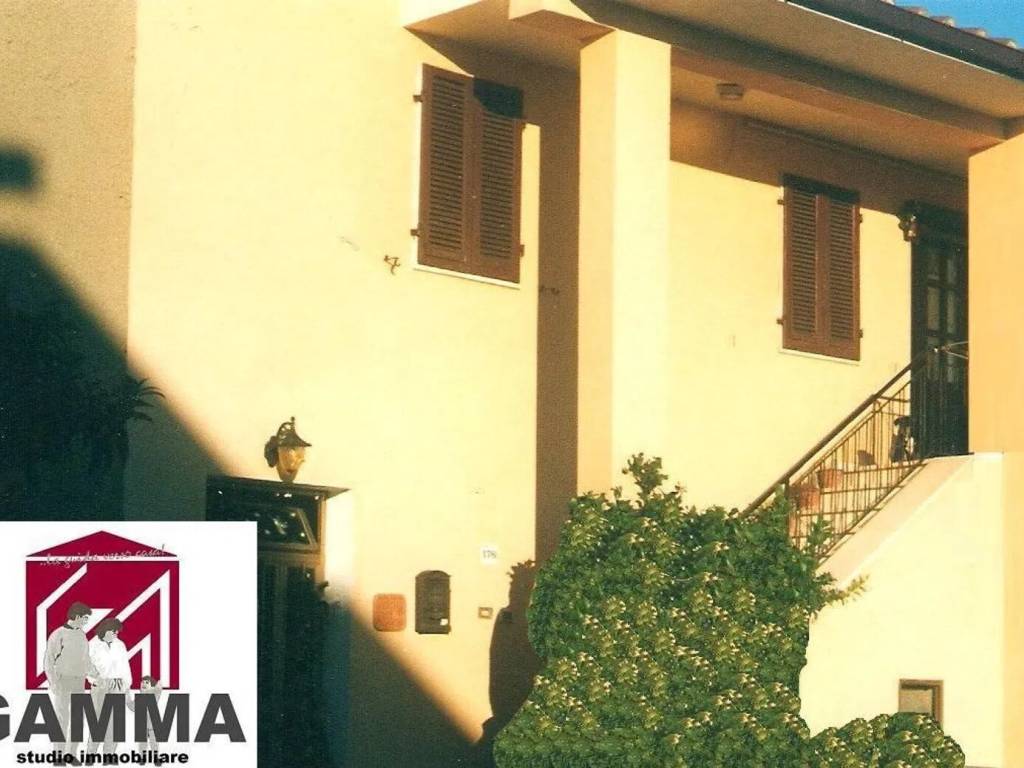 casa indipendente in vendita a Santa Maria a Monte in zona Montecalvoli