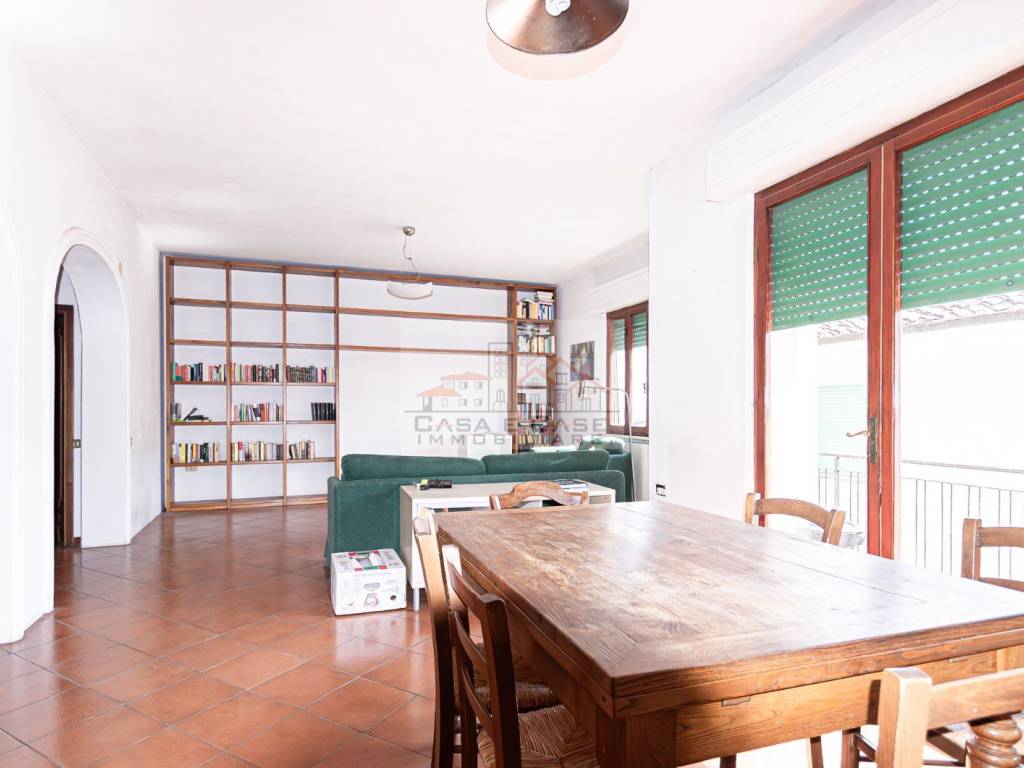 appartamento in vendita a Santa Maria a Monte in zona Montecalvoli