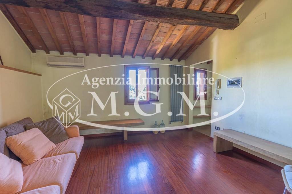 appartamento in vendita a Santa Maria a Monte