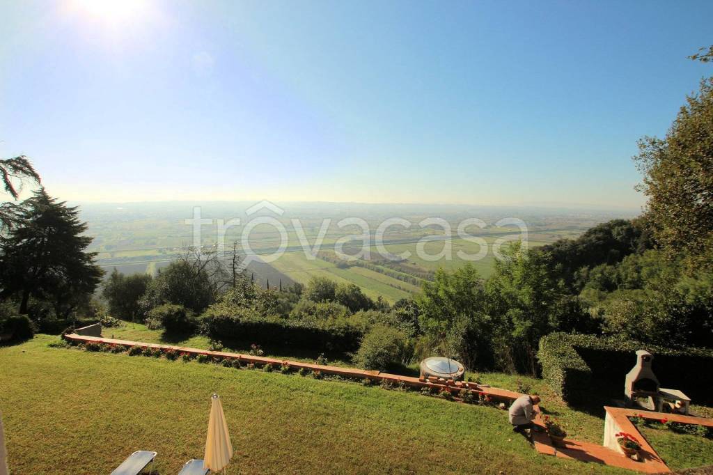 casa indipendente in vendita a Santa Maria a Monte