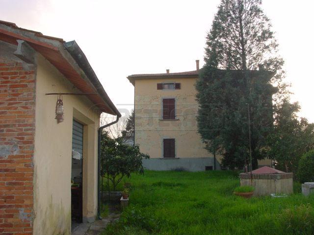 casa indipendente in vendita a Santa Maria a Monte in zona Pregiuntino