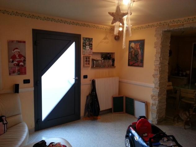 casa indipendente in vendita a Santa Maria a Monte