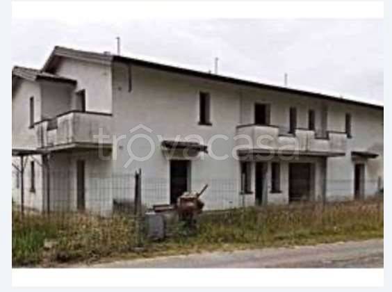 locale commerciale in vendita a Santa Maria a Monte