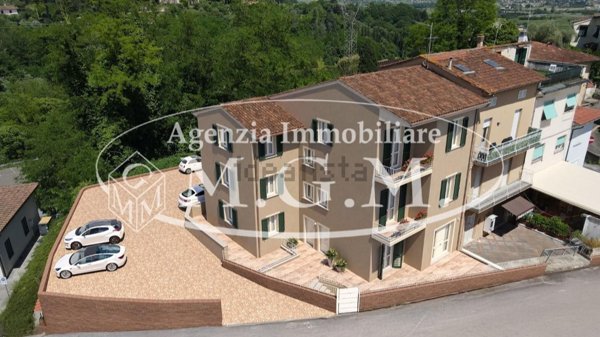 appartamento in vendita a Santa Maria a Monte