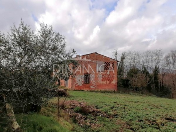 casale in vendita a Santa Maria a Monte in zona Cerretti