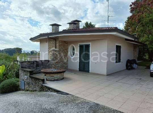 casa indipendente in vendita a Santa Maria a Monte in zona Pregiuntino