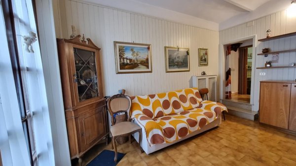 casa indipendente in vendita a Santa Maria a Monte