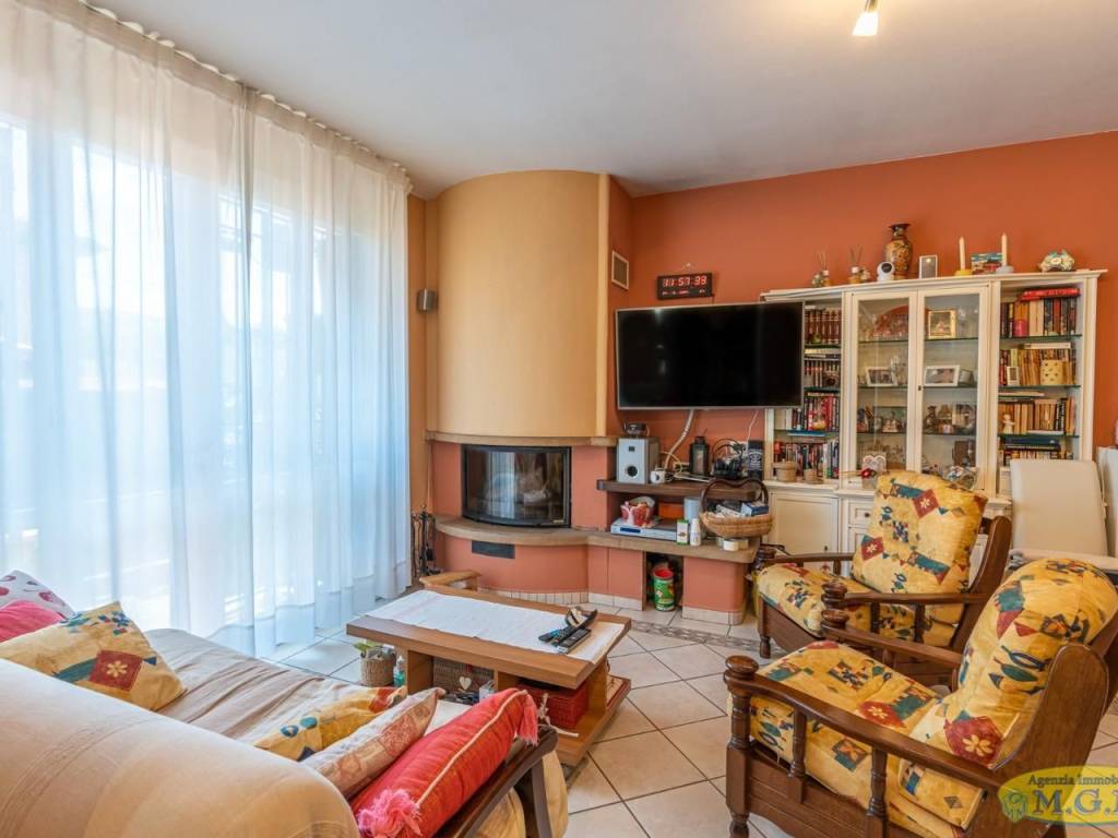 casa indipendente in vendita a Santa Maria a Monte in zona Montecalvoli