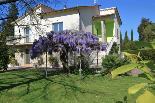 casa indipendente in vendita a Santa Maria a Monte