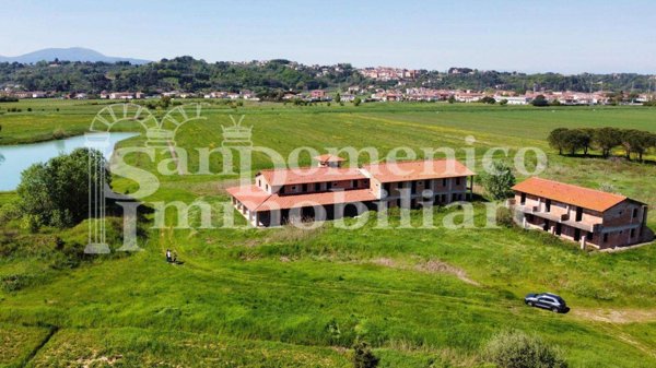 intera palazzina in vendita a Santa Maria a Monte in zona San Donato