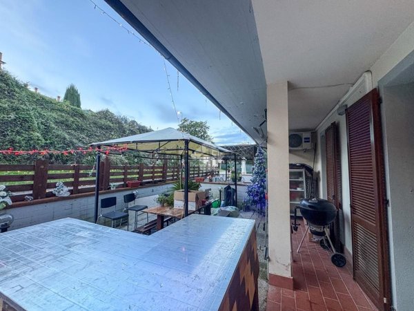 appartamento in vendita a Santa Maria a Monte in zona Montecalvoli