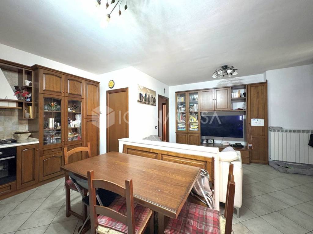 appartamento in vendita a Santa Maria a Monte