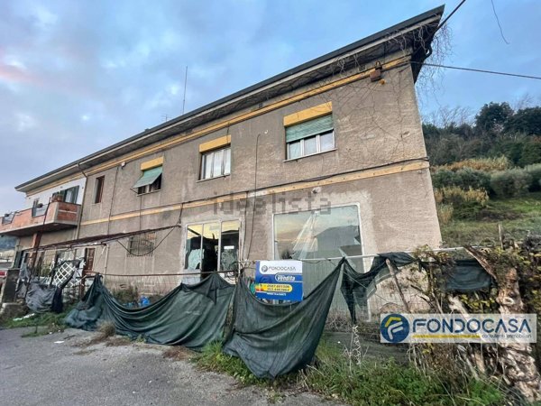appartamento in vendita a Santa Maria a Monte in zona Montecalvoli