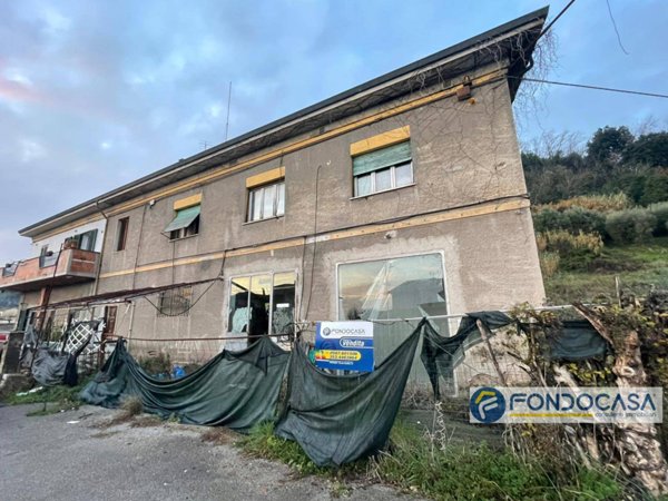appartamento in vendita a Santa Maria a Monte in zona Montecalvoli