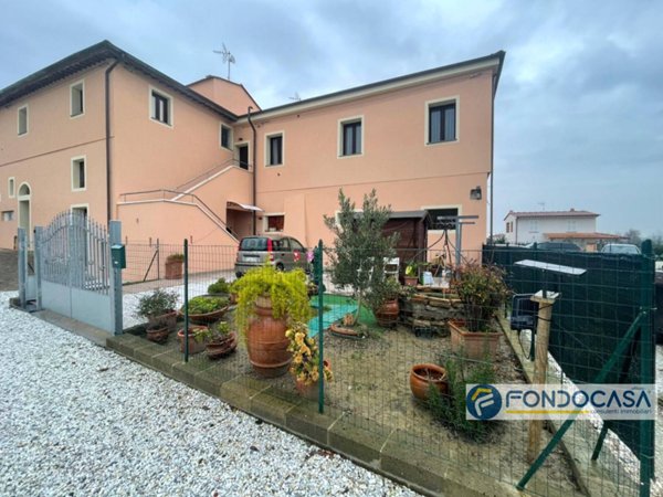 casa indipendente in vendita a Santa Maria a Monte in zona San Donato