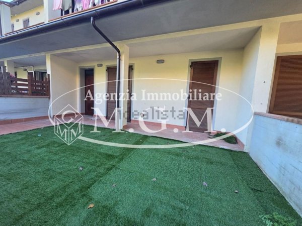 appartamento in vendita a Santa Maria a Monte in zona Montecalvoli