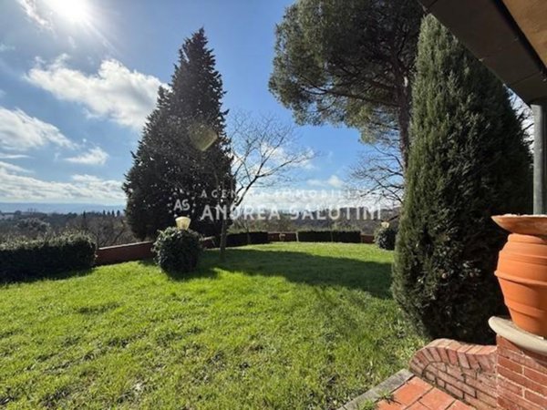 casa indipendente in vendita a Santa Maria a Monte