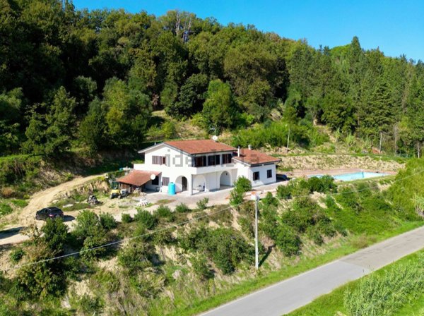 casa indipendente in vendita a Santa Maria a Monte