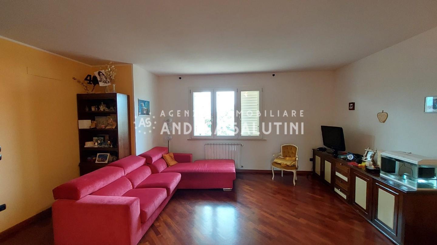 casa indipendente in vendita a Santa Maria a Monte