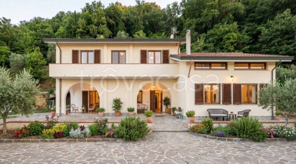 casa indipendente in vendita a Santa Maria a Monte