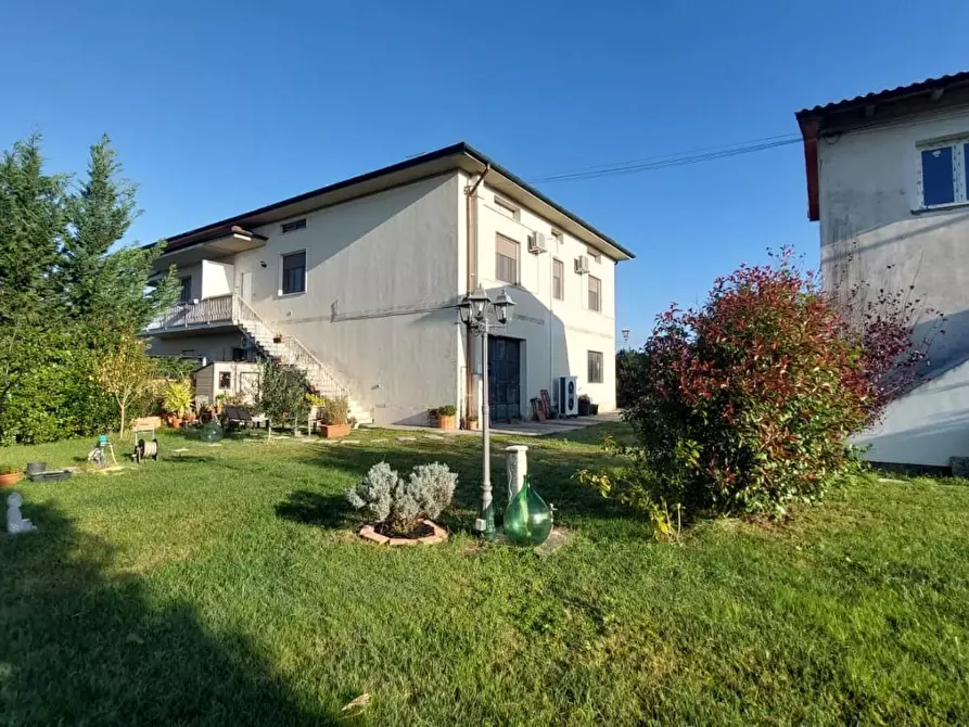 casa indipendente in vendita a Santa Maria a Monte