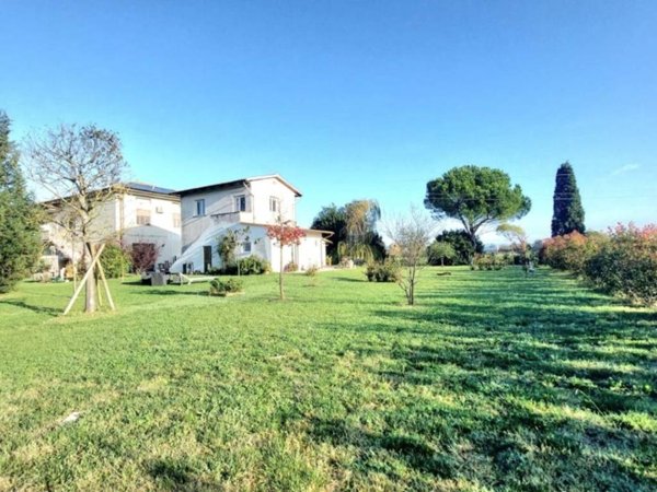 casa indipendente in vendita a Santa Maria a Monte