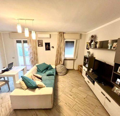 casa indipendente in vendita a Santa Maria a Monte in zona Montecalvoli