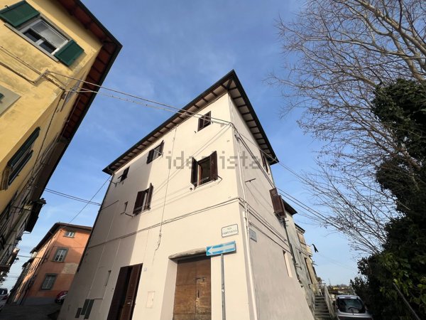 appartamento in vendita a Santa Maria a Monte in zona Montecalvoli